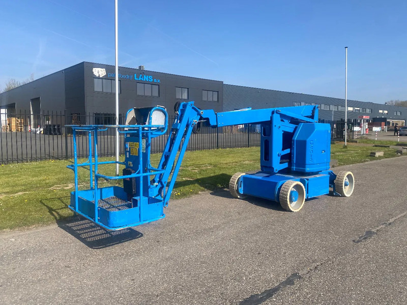 Genie Z-34/22N - זרוע מרפקי: תמונה 3 Genie Z-34/22N - זרוע מרפקי: תמונה 3
