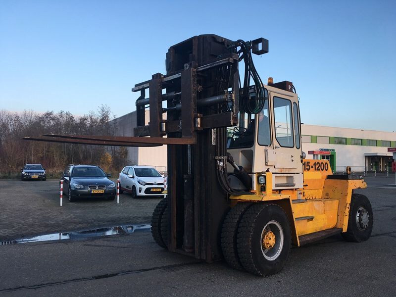 Kalmar DC15-1200 - מלגזת סולר: תמונה 4 Kalmar DC15-1200 - מלגזת סולר: תמונה 4