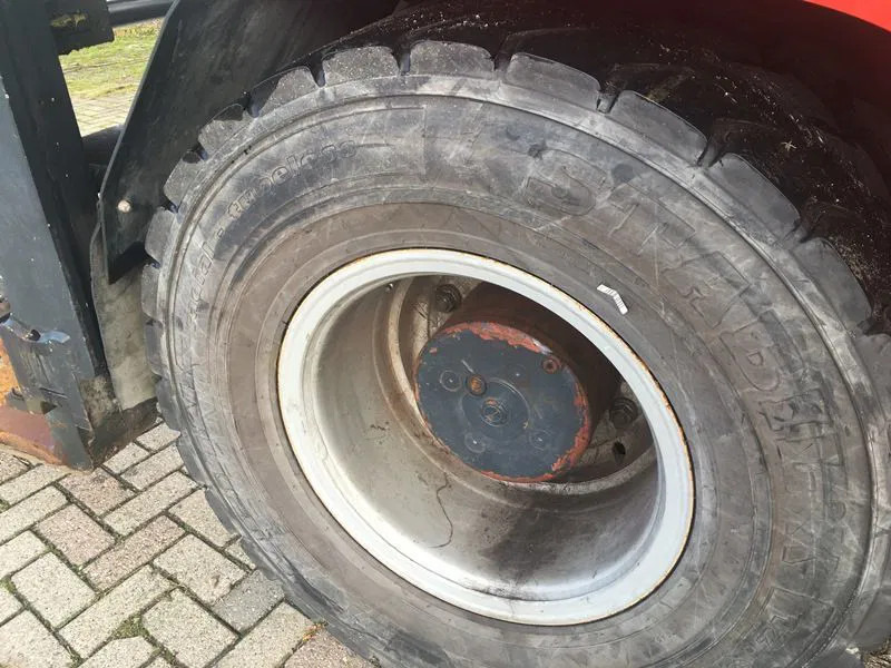 מלגזת LPG Kalmar GCE 150- 6: תמונה 11