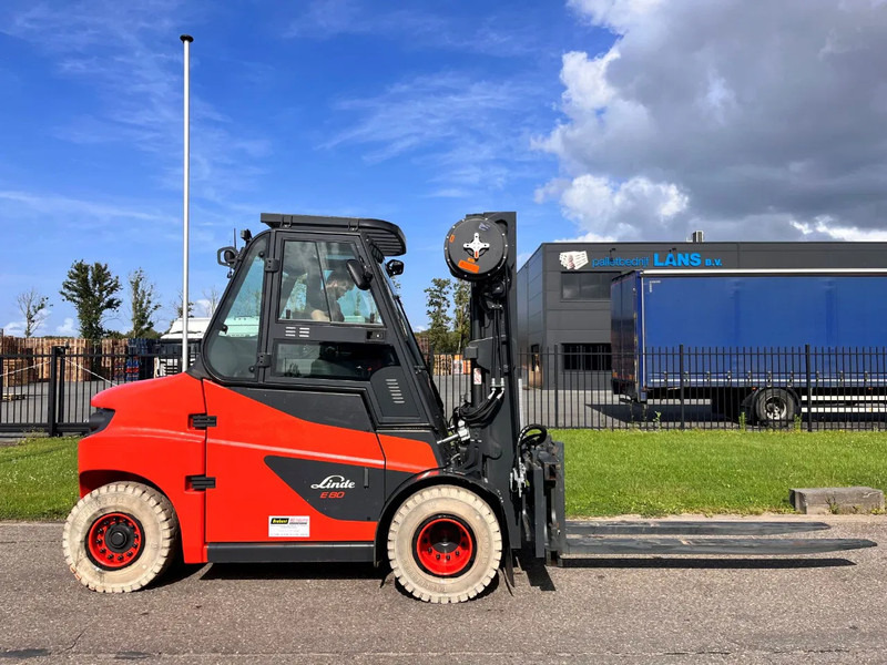 Linde E80-01/900 - מלגזה חשמלית: תמונה 2 Linde E80-01/900 - מלגזה חשמלית: תמונה 2