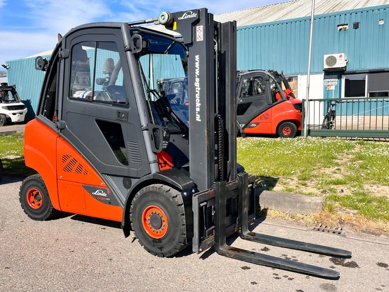Linde H35T-02 - מלגזת LPG: תמונה 3 Linde H35T-02 - מלגזת LPG: תמונה 3