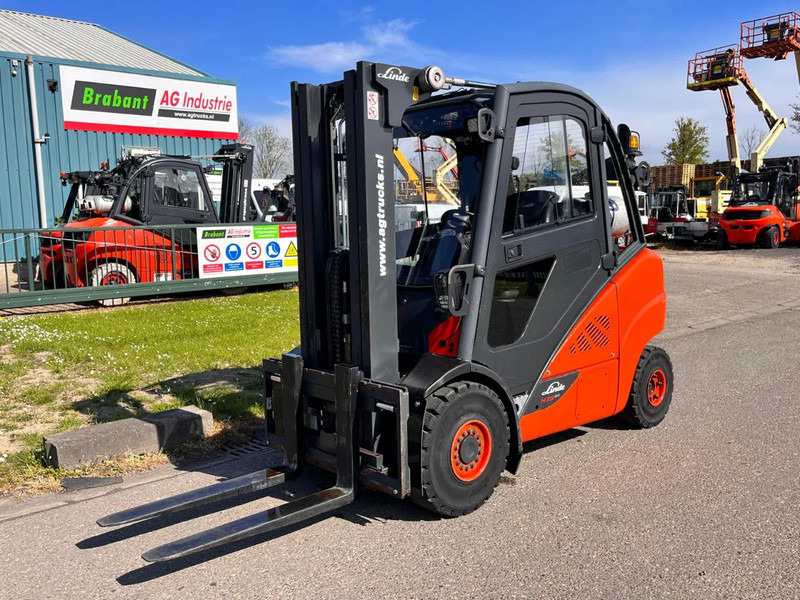 Linde H35T-02 - מלגזת LPG: תמונה 4 Linde H35T-02 - מלגזת LPG: תמונה 4