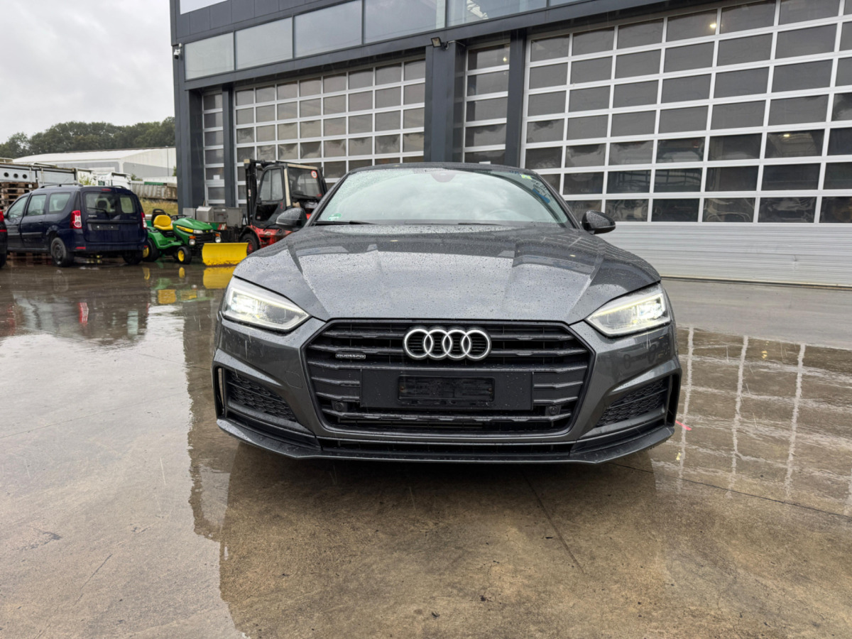 AUDI A5 2.0TFSI QUATTRO S-Line - מכונית: תמונה 2 AUDI A5 2.0TFSI QUATTRO S-Line - מכונית: תמונה 2