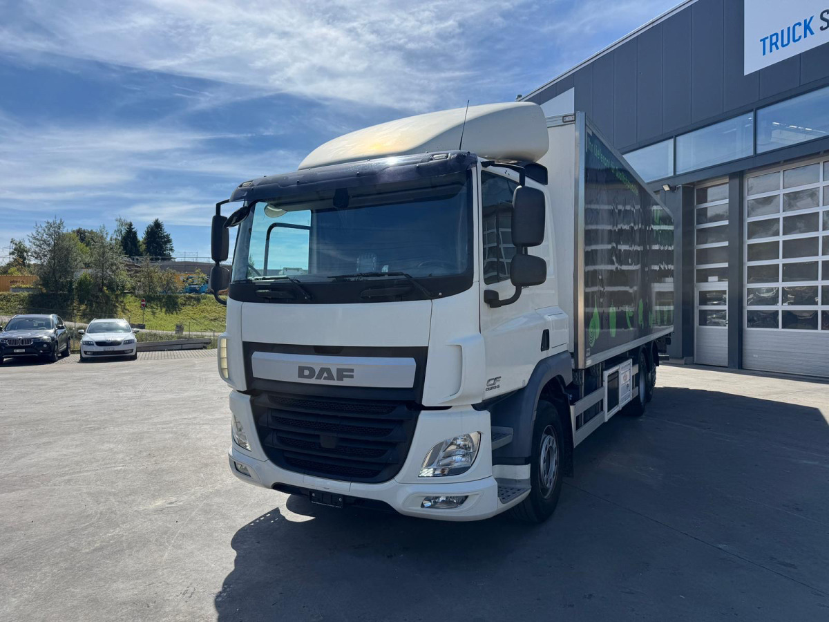 DAF CF370 6x2 Retarder Carrier 850 - משאית קירור: תמונה 1 DAF CF370 6x2 Retarder Carrier 850 - משאית קירור: תמונה 1