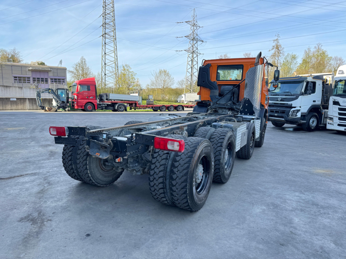 DAF CF440 8x4 Fahrgestell - משאית עם שלדת תא: תמונה 5 DAF CF440 8x4 Fahrgestell - משאית עם שלדת תא: תמונה 5