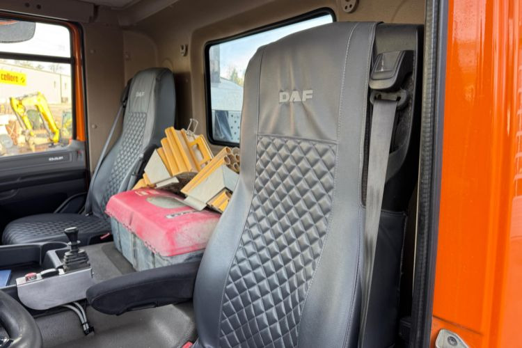 הַחכָּרָה  DAF CF440 8x4 Fahrgestell DAF CF440 8x4 Fahrgestell: תמונה 11