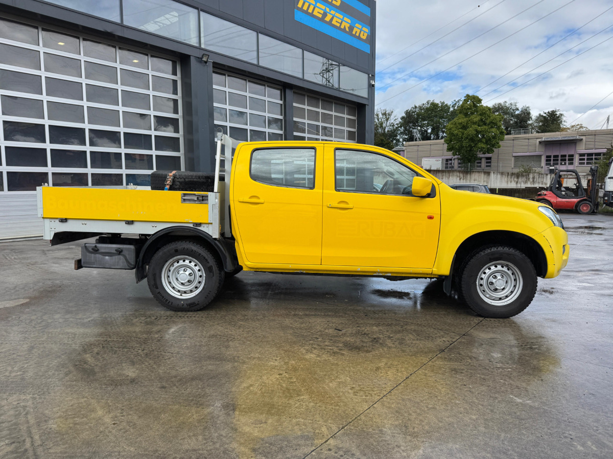 ISUZU ATF S86 2.5Diesel 4x4 - טנדר: תמונה 3 ISUZU ATF S86 2.5Diesel 4x4 - טנדר: תמונה 3