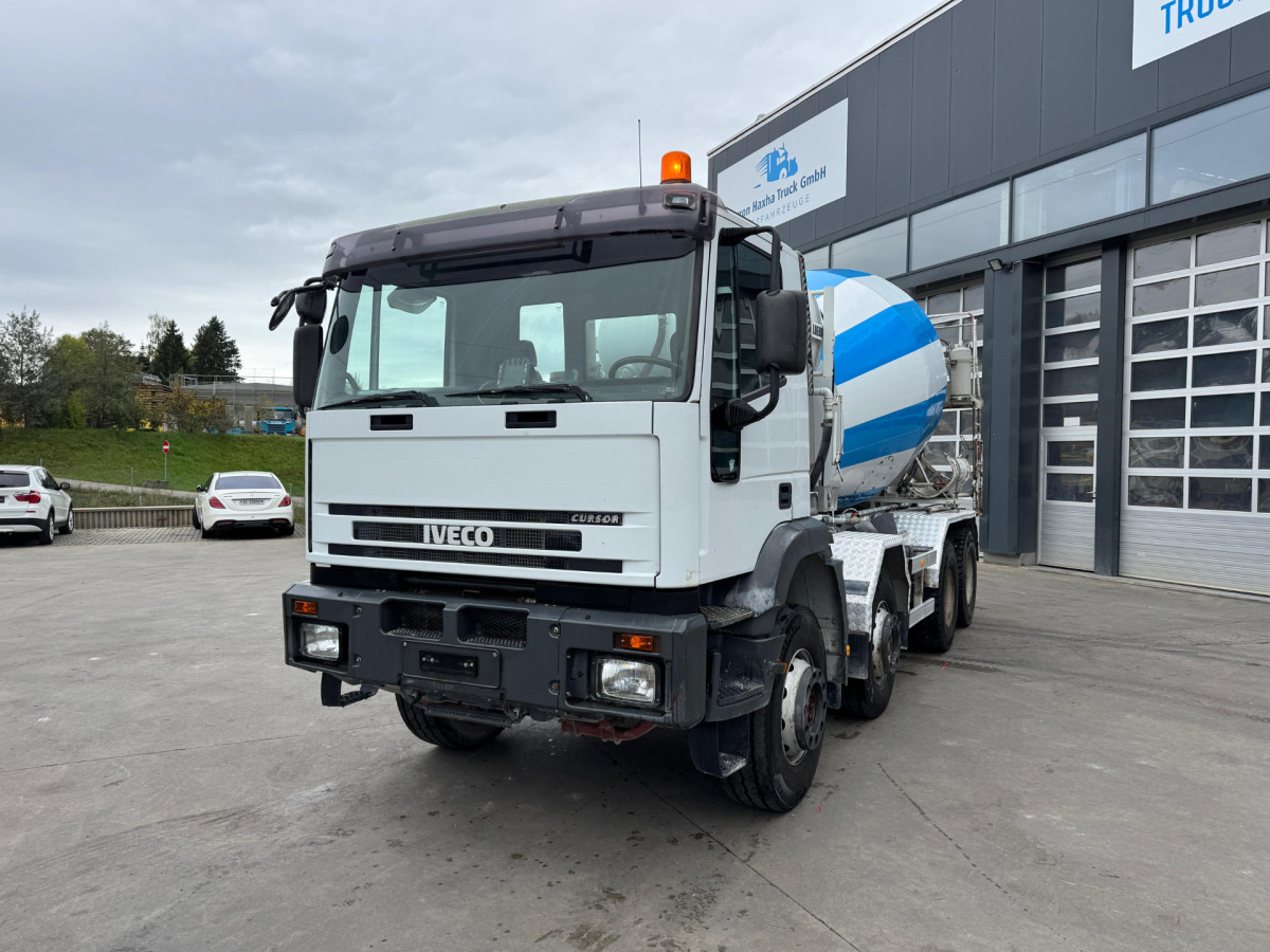 IVECO 440 Cursor 8x4 Liebherr - משאית מערבלת בטון: תמונה 1 IVECO 440 Cursor 8x4 Liebherr - משאית מערבלת בטון: תמונה 1