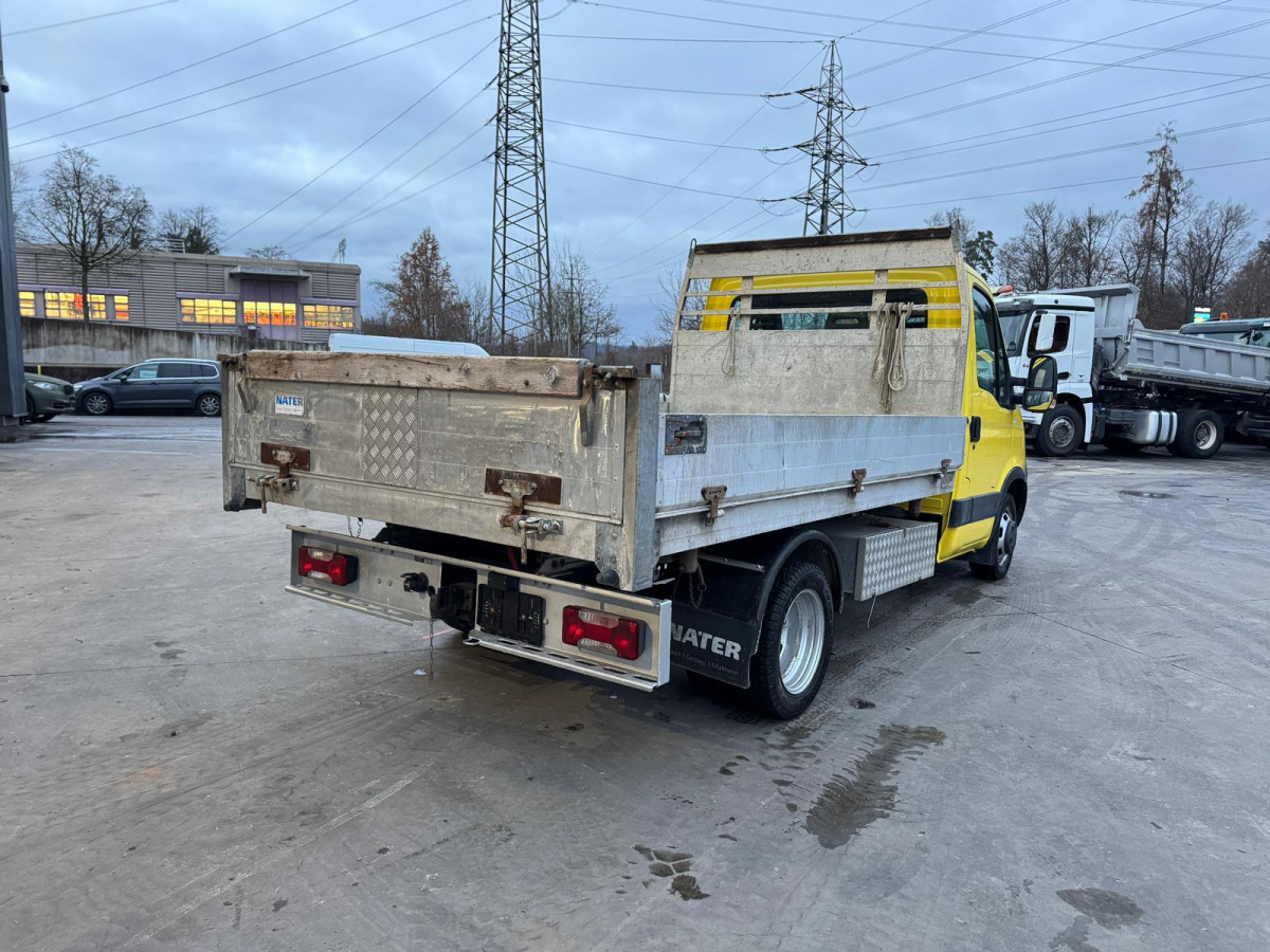 IVECO Daily 35C15 4x2 - כלי רכב מסחרי מזהיר: תמונה 5 IVECO Daily 35C15 4x2 - כלי רכב מסחרי מזהיר: תמונה 5