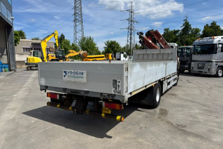 Iveco Eurocargo 160E28 Fassi 135-4 - משאית מנוף: תמונה 5 Iveco Eurocargo 160E28 Fassi 135-4 - משאית מנוף: תמונה 5