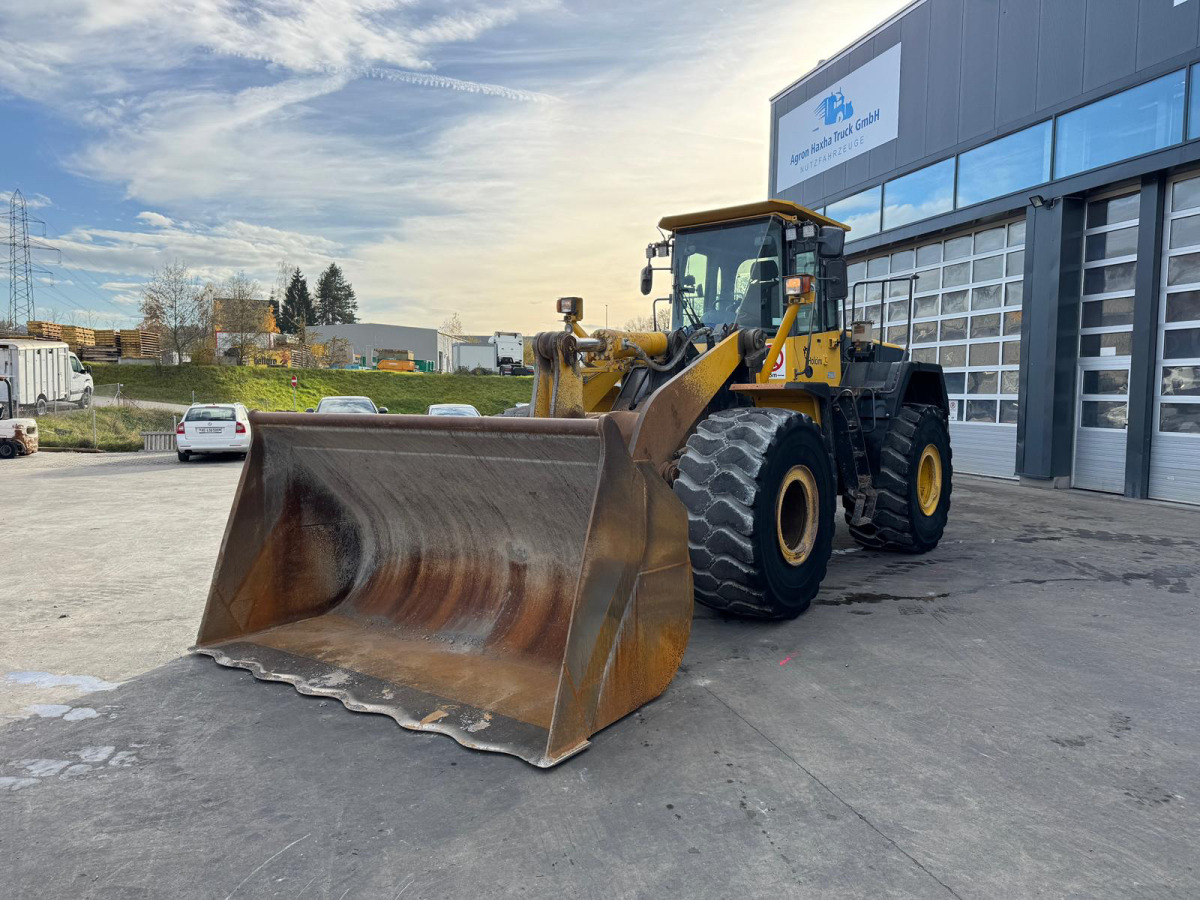 KOMATSU WA480-6 - מעמיס גלגלים: תמונה 1 KOMATSU WA480-6 - מעמיס גלגלים: תמונה 1