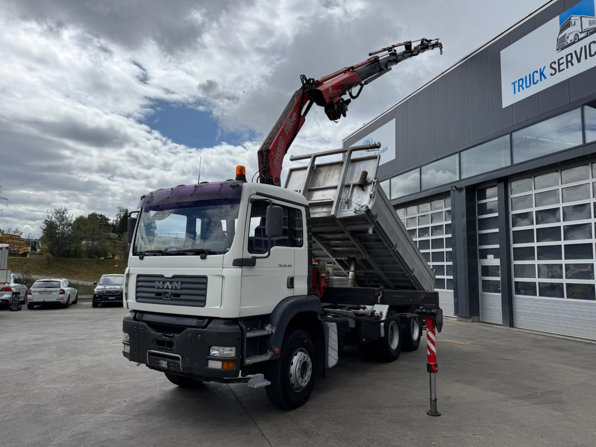 MAN TGA 26.410 6x4 Fassi 230-5 - משאית מנוף: תמונה 2 MAN TGA 26.410 6x4 Fassi 230-5 - משאית מנוף: תמונה 2