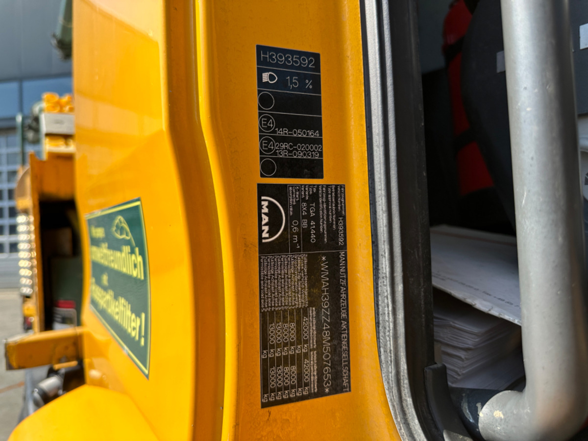 MAN TGA 41.440 8x4 Hallenpumpe 31M-5 - משאית משאבת בטון: תמונה 5 MAN TGA 41.440 8x4 Hallenpumpe 31M-5 - משאית משאבת בטון: תמונה 5