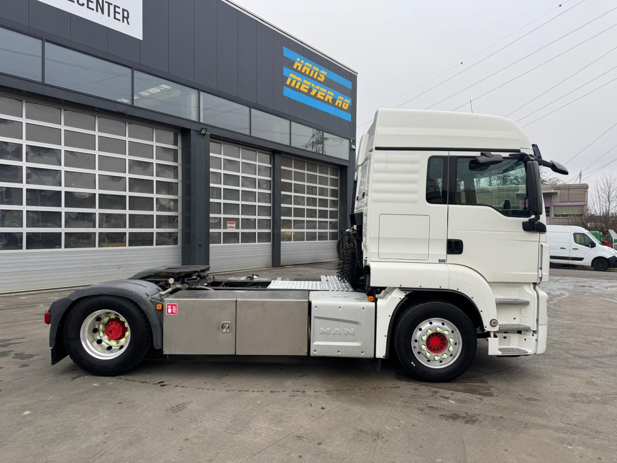 MAN TGS 18.440 4x2 ADR Kompressor - יחידת טרקטור: תמונה 4 MAN TGS 18.440 4x2 ADR Kompressor - יחידת טרקטור: תמונה 4