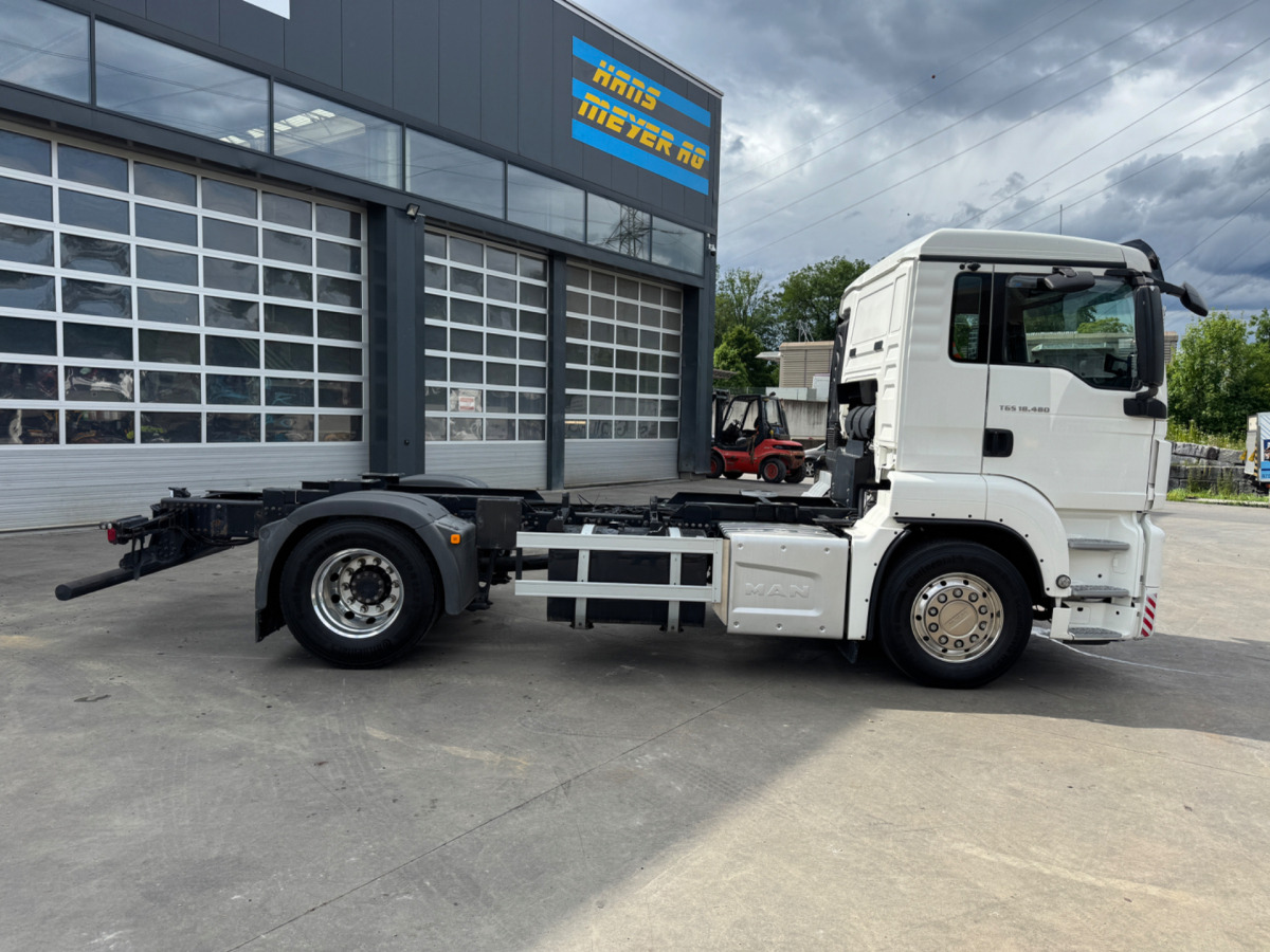 MAN TGS 18.480 - משאית עם שלדת תא: תמונה 4 MAN TGS 18.480 - משאית עם שלדת תא: תמונה 4