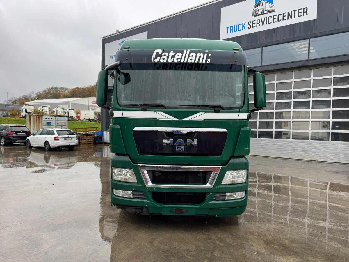 MAN TGX 26.480 6x2 - משאית וילונות צד: תמונה 2 MAN TGX 26.480 6x2 - משאית וילונות צד: תמונה 2