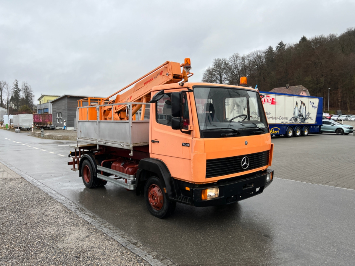 MERCEDES 709 WUMAG GELENKSTEIGER 14M - כלי רכב עירוני/ מיוחד: תמונה 2 MERCEDES 709 WUMAG GELENKSTEIGER 14M - כלי רכב עירוני/ מיוחד: תמונה 2