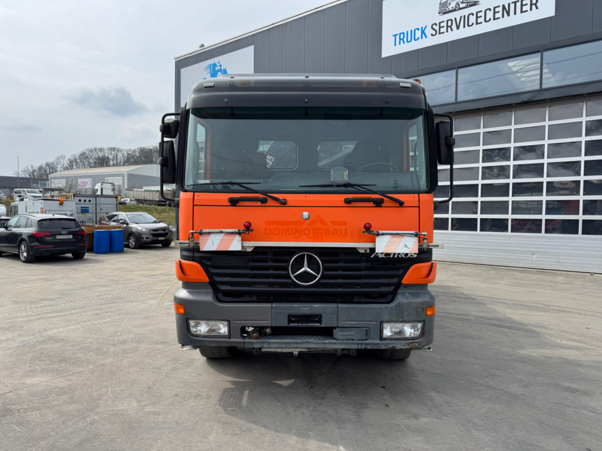 MERCEDES Actros 2653 V8 Hiab 135-4 - משאית מנוף: תמונה 4 MERCEDES Actros 2653 V8 Hiab 135-4 - משאית מנוף: תמונה 4