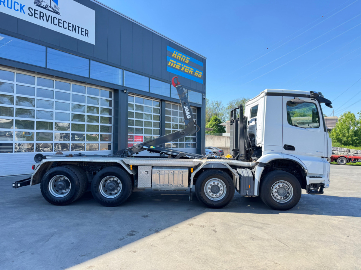 MERCEDES Arocs 3251 8x4 - משאית הרמת וו: תמונה 4 MERCEDES Arocs 3251 8x4 - משאית הרמת וו: תמונה 4