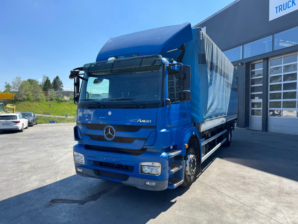 MERCEDES Axor 1833 4x2 - משאית וילונות צד: תמונה 1 MERCEDES Axor 1833 4x2 - משאית וילונות צד: תמונה 1