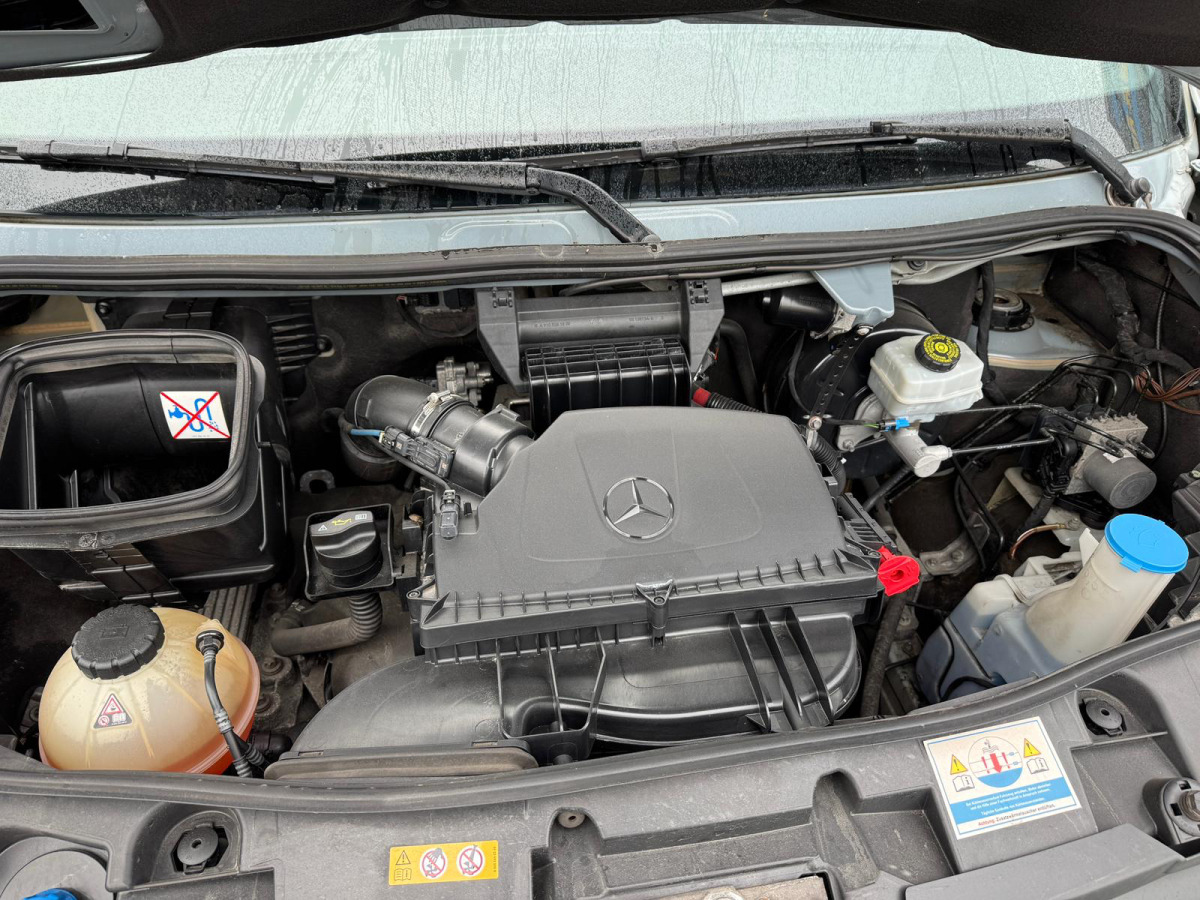 כלי רכב מסחרי לקירור MERCEDES Sprinter 314 CDI Pharmakoffer mit Kühlung: תמונה 16 כלי רכב מסחרי לקירור MERCEDES Sprinter 314 CDI Pharmakoffer mit Kühlung: תמונה 16