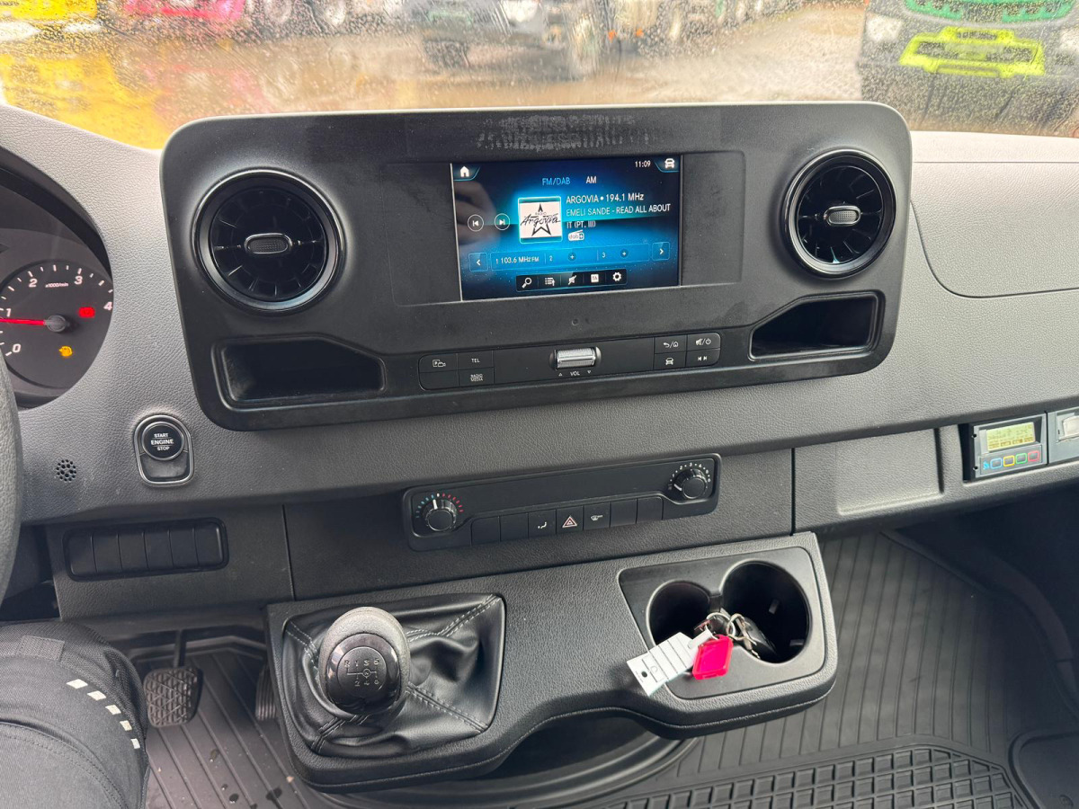 כלי רכב מסחרי לקירור MERCEDES Sprinter 314 CDI Pharmakoffer mit Kühlung: תמונה 12 כלי רכב מסחרי לקירור MERCEDES Sprinter 314 CDI Pharmakoffer mit Kühlung: תמונה 12