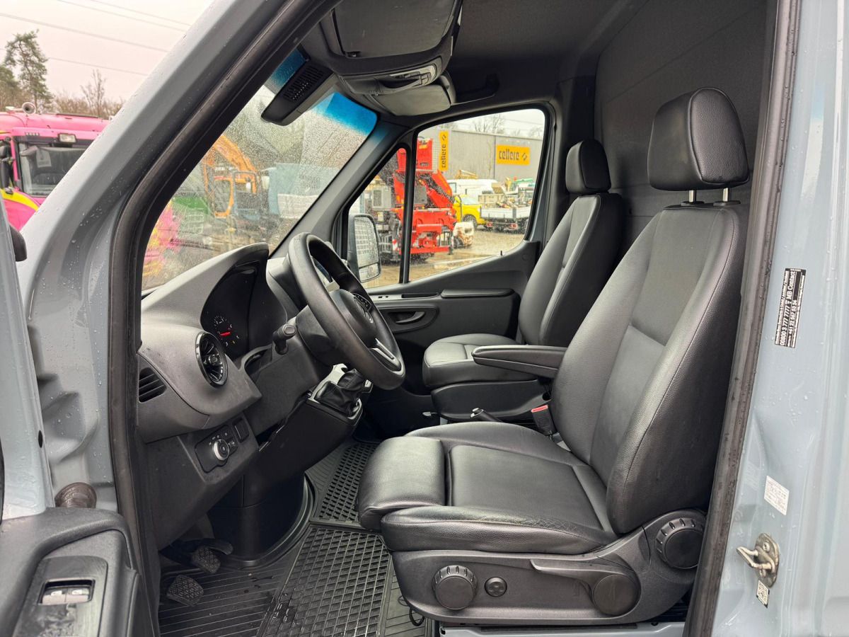 כלי רכב מסחרי לקירור MERCEDES Sprinter 314 CDI Pharmakoffer mit Kühlung: תמונה 10 כלי רכב מסחרי לקירור MERCEDES Sprinter 314 CDI Pharmakoffer mit Kühlung: תמונה 10