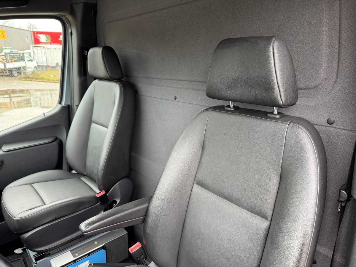 כלי רכב מסחרי לקירור MERCEDES Sprinter 314 CDI Pharmakoffer mit Kühlung: תמונה 11 כלי רכב מסחרי לקירור MERCEDES Sprinter 314 CDI Pharmakoffer mit Kühlung: תמונה 11