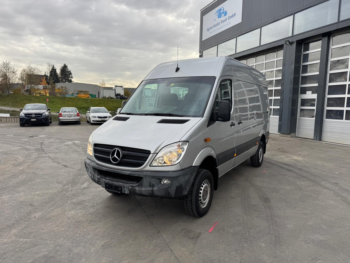 MERCEDES Sprinter 316CDI 4x4 - כלי רכב מסחרי עם לוח: תמונה 1 MERCEDES Sprinter 316CDI 4x4 - כלי רכב מסחרי עם לוח: תמונה 1