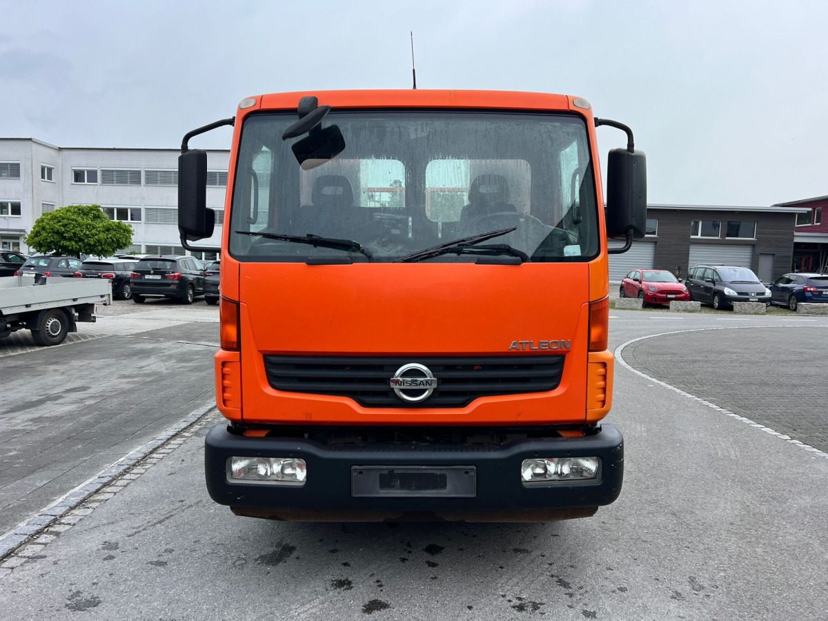 NISSAN Atleon 80.19 4x2 Hooklift - משאית הרמת וו: תמונה 3 NISSAN Atleon 80.19 4x2 Hooklift - משאית הרמת וו: תמונה 3