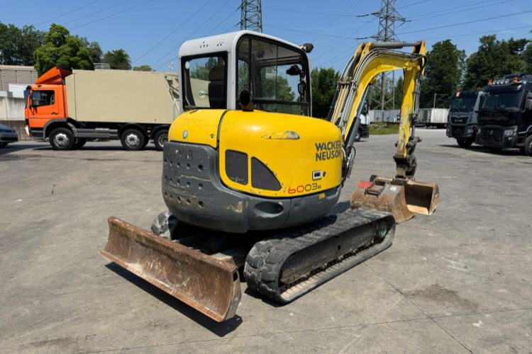 Neuson 6003 - מחפר סורק: תמונה 4 Neuson 6003 - מחפר סורק: תמונה 4
