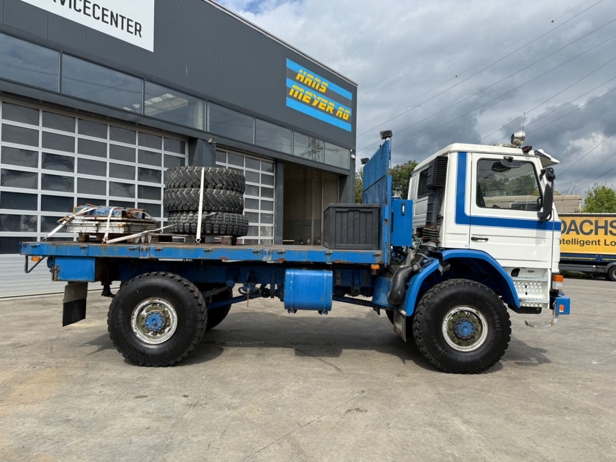 SCANIA 93M 250 4x4 - משאית צד נופל/ שטוחה: תמונה 4 SCANIA 93M 250 4x4 - משאית צד נופל/ שטוחה: תמונה 4
