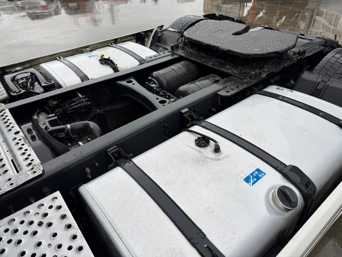 יחידת טרקטור SCANIA R450 4x2 Tanks 1000L No EGR: תמונה 9 יחידת טרקטור SCANIA R450 4x2 Tanks 1000L No EGR: תמונה 9