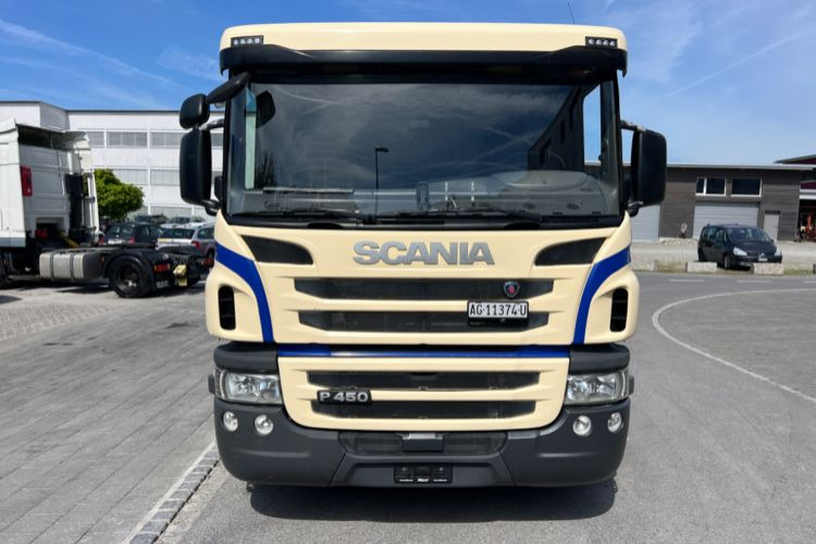 Scania P450 10x4 - משאית עם שלדת תא: תמונה 2 Scania P450 10x4 - משאית עם שלדת תא: תמונה 2