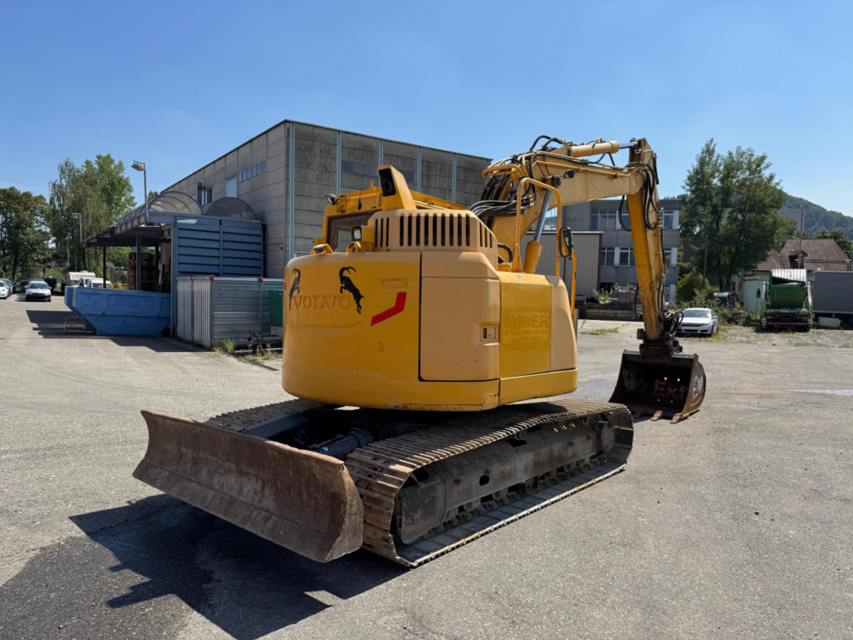 VOLVO ECR145DL Oilquick - מחפר סורק: תמונה 4 VOLVO ECR145DL Oilquick - מחפר סורק: תמונה 4