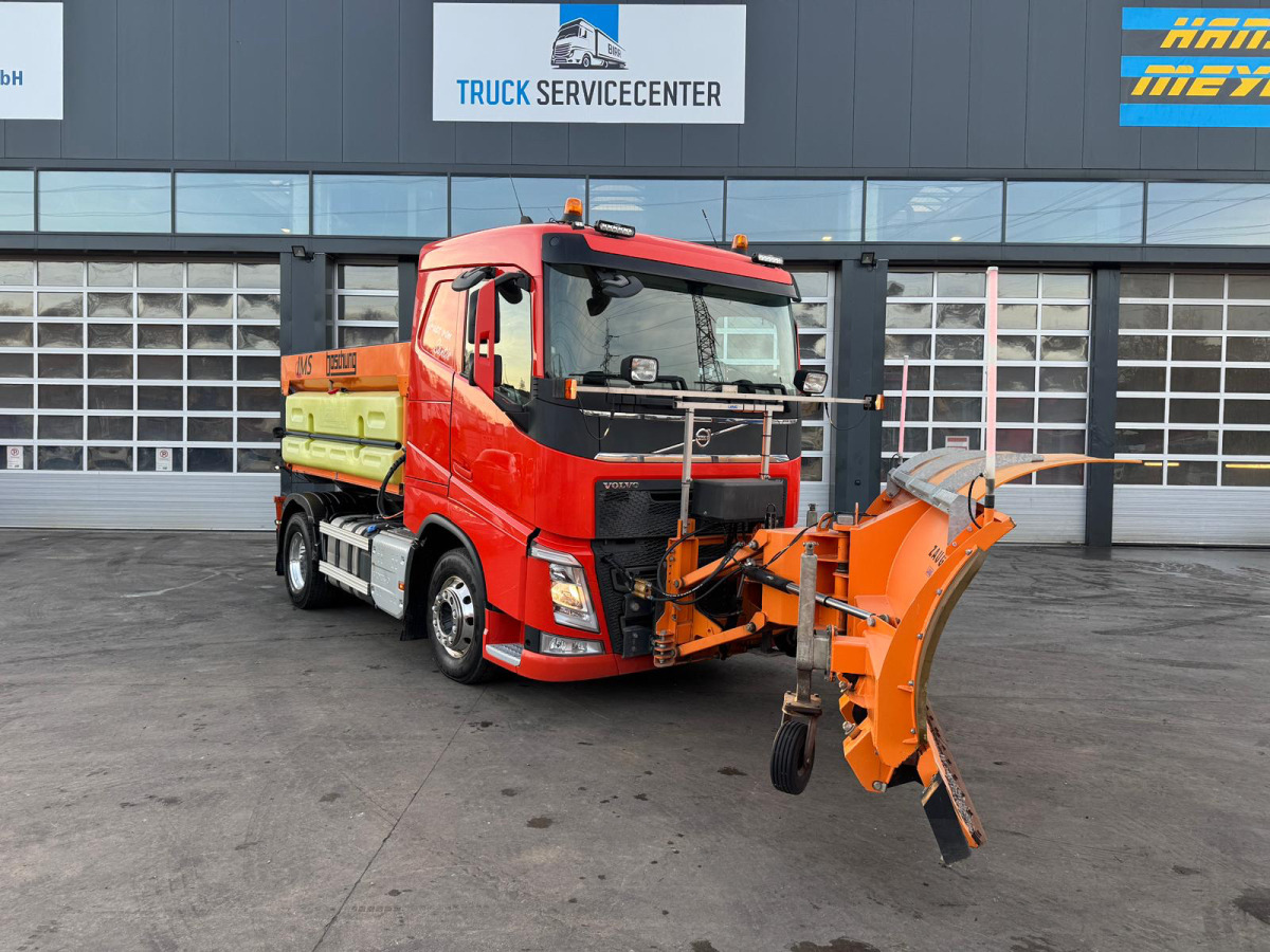 VOLVO FH-460 4x2 Winterdienst/SZM - יחידת טרקטור: תמונה 2 VOLVO FH-460 4x2 Winterdienst/SZM - יחידת טרקטור: תמונה 2