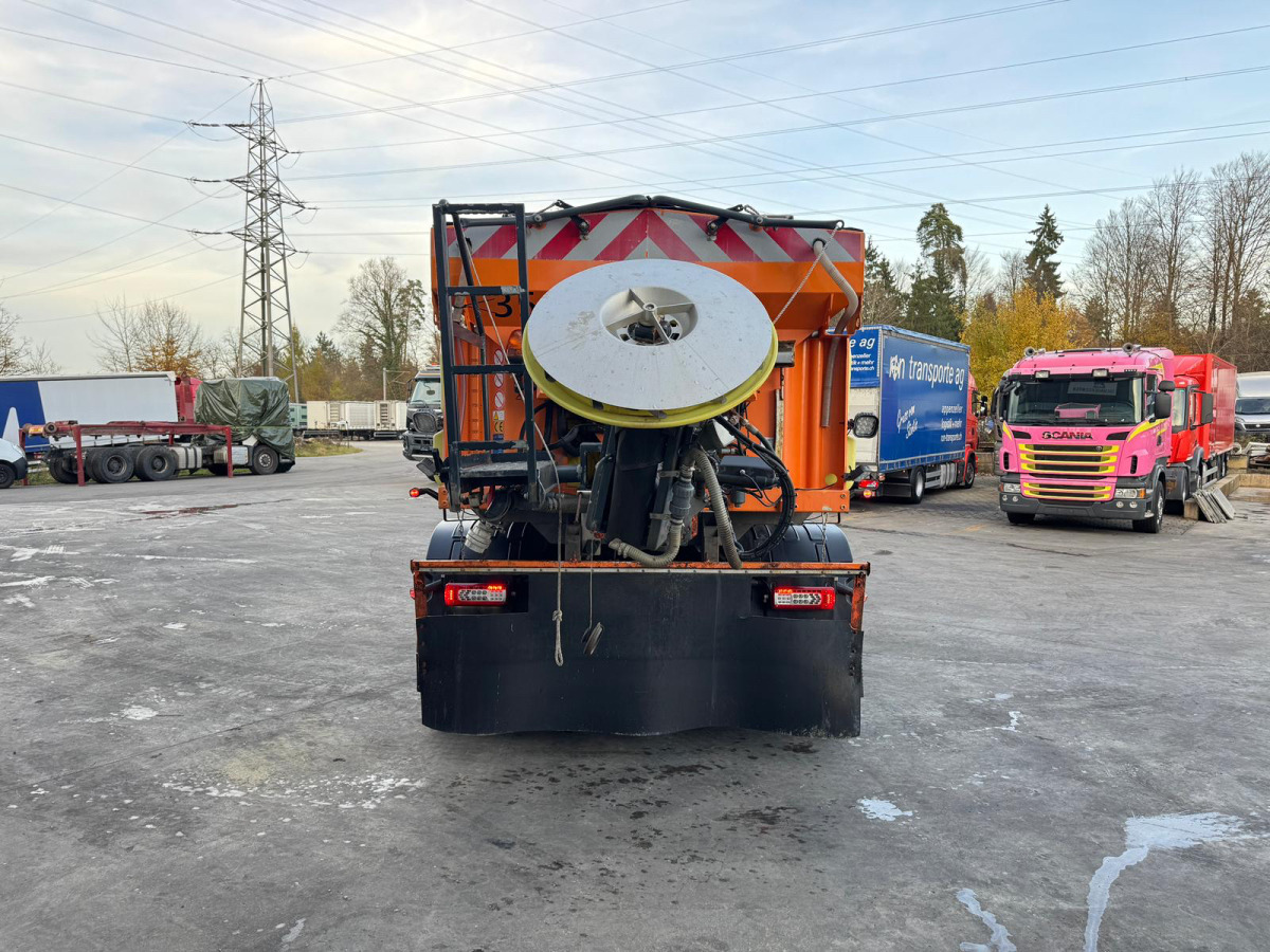 VOLVO FH-460 4x2 Winterdienst/SZM - יחידת טרקטור: תמונה 5 VOLVO FH-460 4x2 Winterdienst/SZM - יחידת טרקטור: תמונה 5