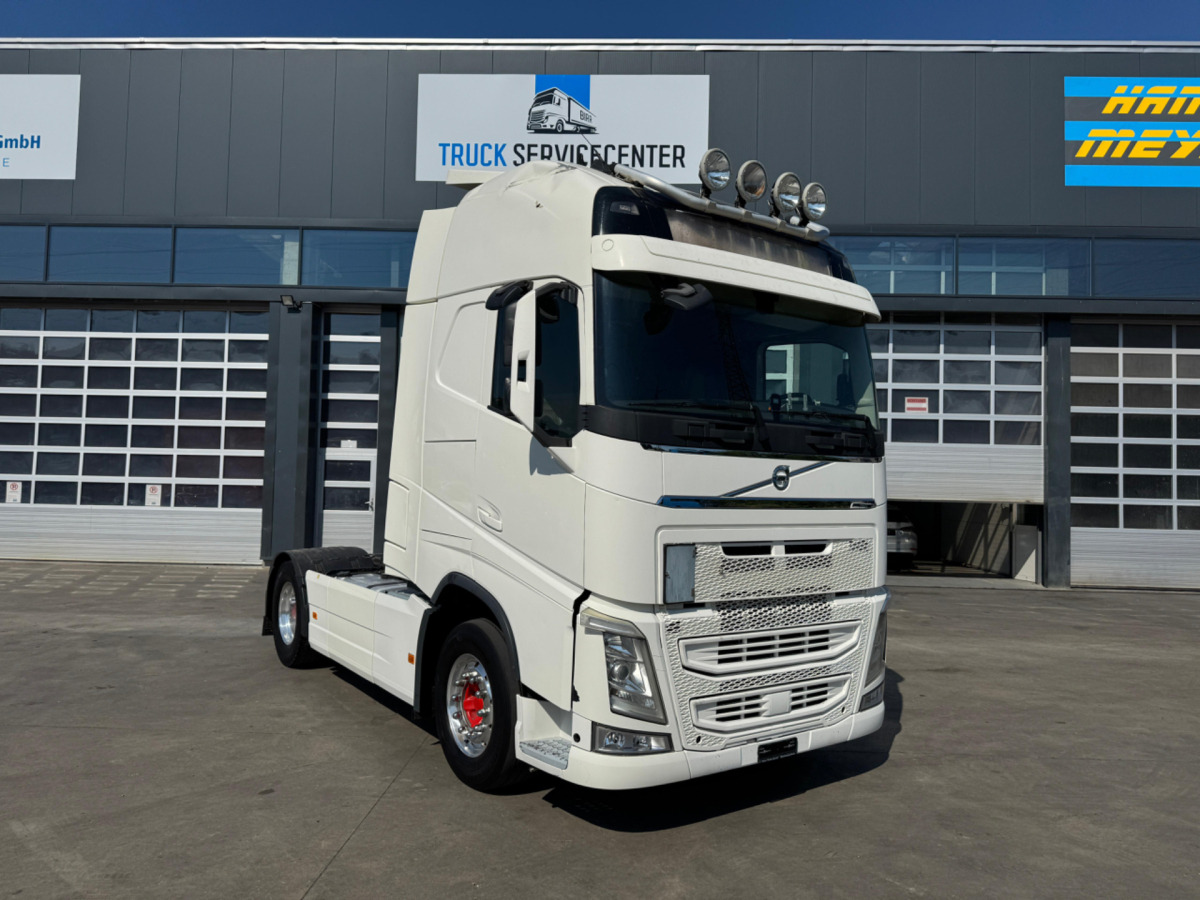 VOLVO FH-460 4x2 XXL - יחידת טרקטור: תמונה 3 VOLVO FH-460 4x2 XXL - יחידת טרקטור: תמונה 3