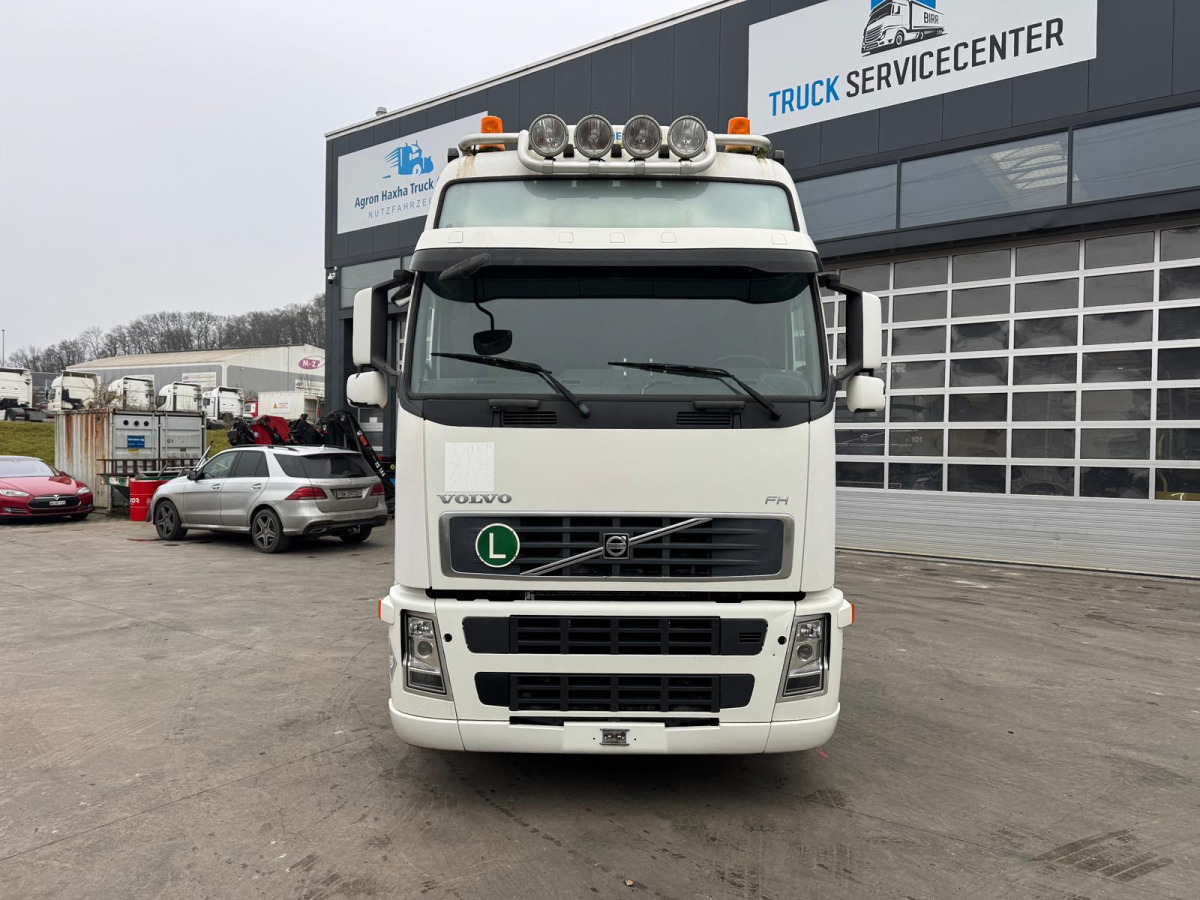 VOLVO FH-520 4x2 - יחידת טרקטור: תמונה 2 VOLVO FH-520 4x2 - יחידת טרקטור: תמונה 2