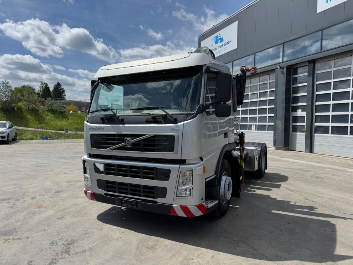 VOLVO FM-400 4x2 Bonfiglioli 15000-4 - משאית מנוף: תמונה 2 VOLVO FM-400 4x2 Bonfiglioli 15000-4 - משאית מנוף: תמונה 2