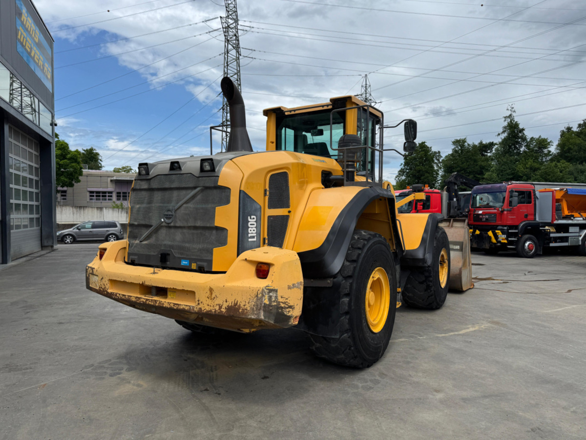 VOLVO L180G - מעמיס גלגלים: תמונה 4 VOLVO L180G - מעמיס גלגלים: תמונה 4