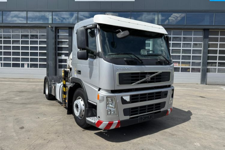 Volvo FM-400 4x2 Bonfiglioli 15000-4 - משאית מנוף: תמונה 4 Volvo FM-400 4x2 Bonfiglioli 15000-4 - משאית מנוף: תמונה 4