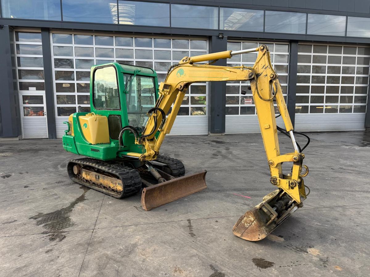YANMAR B37-2A 3x Schaufeln - מחפר סורק: תמונה 2 YANMAR B37-2A 3x Schaufeln - מחפר סורק: תמונה 2
