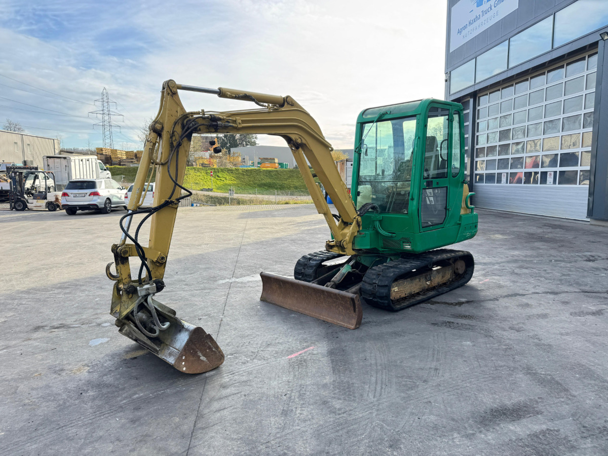 YANMAR B37-2A 3x Schaufeln - מחפר סורק: תמונה 1 YANMAR B37-2A 3x Schaufeln - מחפר סורק: תמונה 1