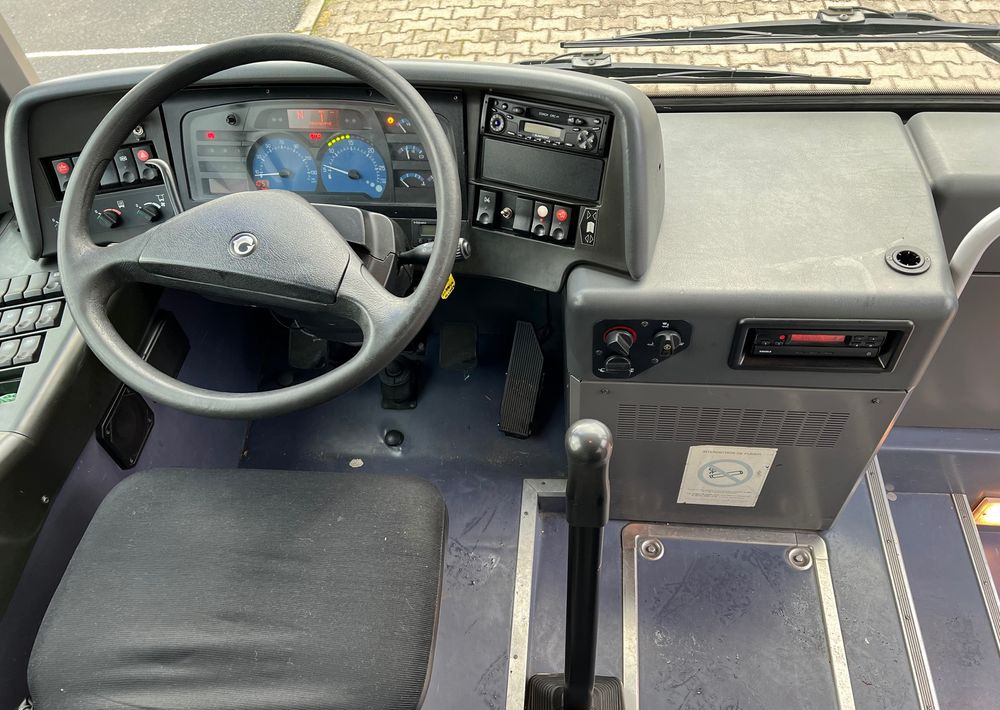 Irisbus Irisbus Ares / bardzo Ładny /Cena:56000 zł netto - אוטובוס פרברים: תמונה 3 Irisbus Irisbus Ares / bardzo Ładny /Cena:56000 zł netto - אוטובוס פרברים: תמונה 3