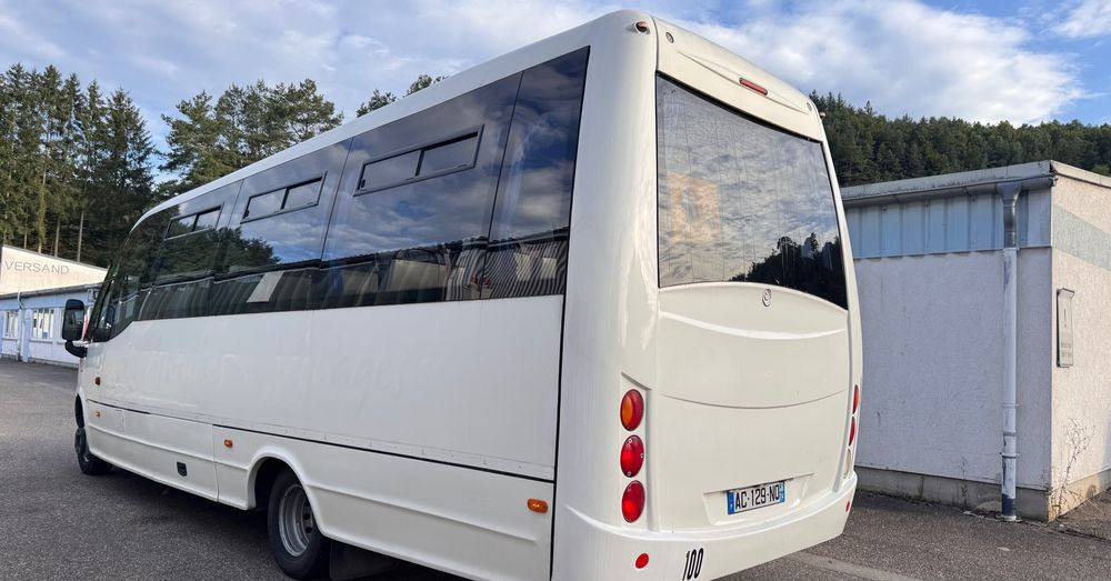 Iveco Wing /34 miejsca /mały przebieg /Cena:109000 zł netto - מיניבוס, כלי רכב מסחרי לנוסעים: תמונה 3 Iveco Wing /34 miejsca /mały przebieg /Cena:109000 zł netto - מיניבוס, כלי רכב מסחרי לנוסעים: תמונה 3