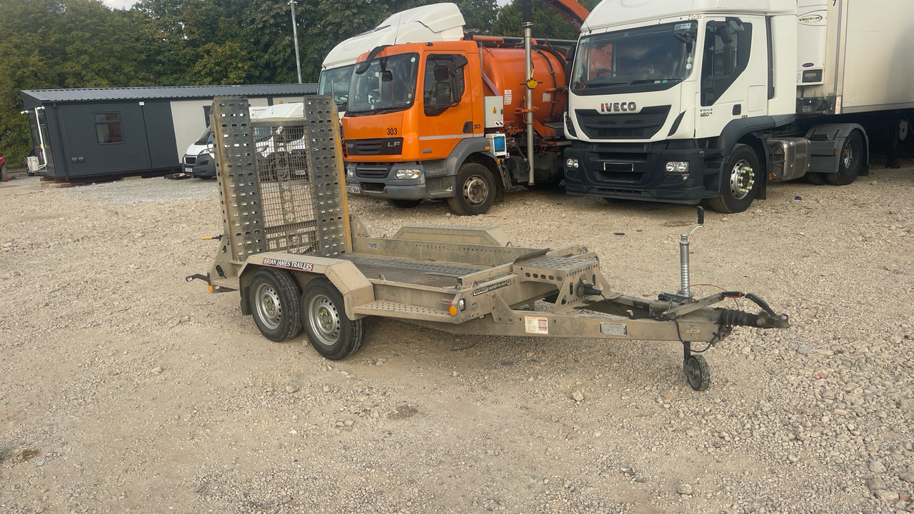BRIAN JAMES CARGO DIGGER T-02-T - קרון נגרר לצמחים: תמונה 1 BRIAN JAMES CARGO DIGGER T-02-T - קרון נגרר לצמחים: תמונה 1