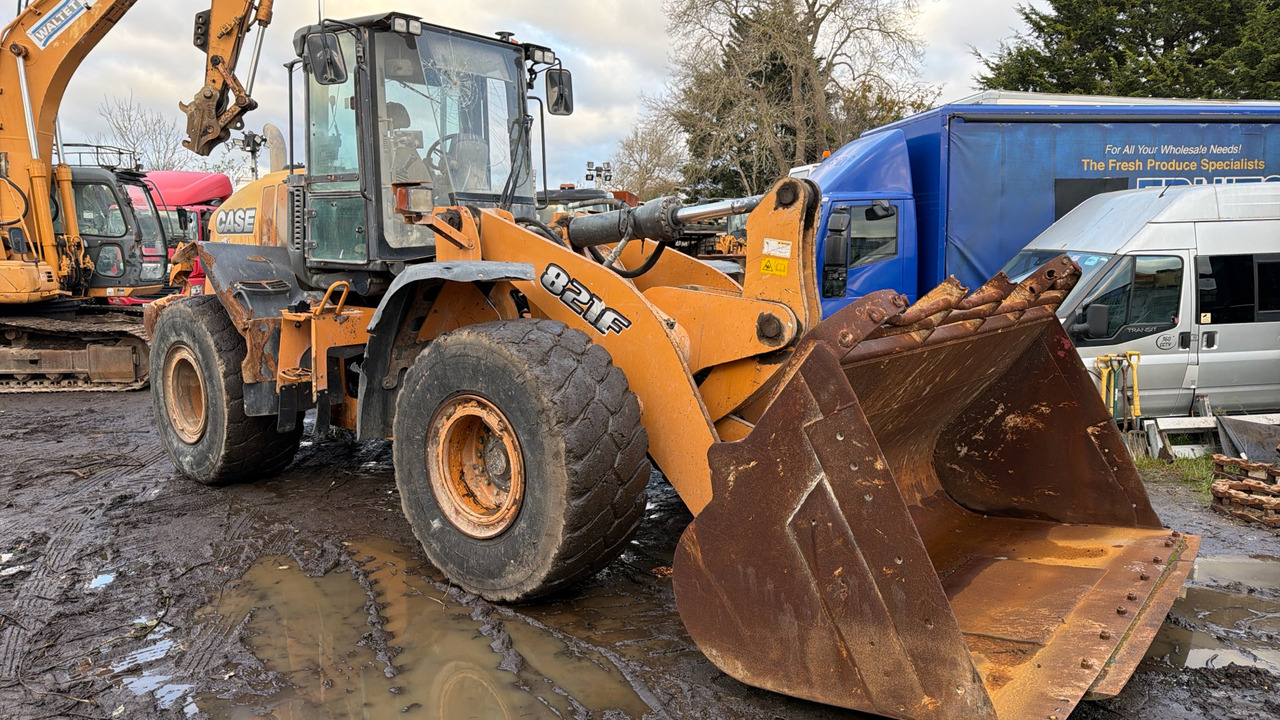 CASE 821F - מעמיס גלגלים: תמונה 1 CASE 821F - מעמיס גלגלים: תמונה 1