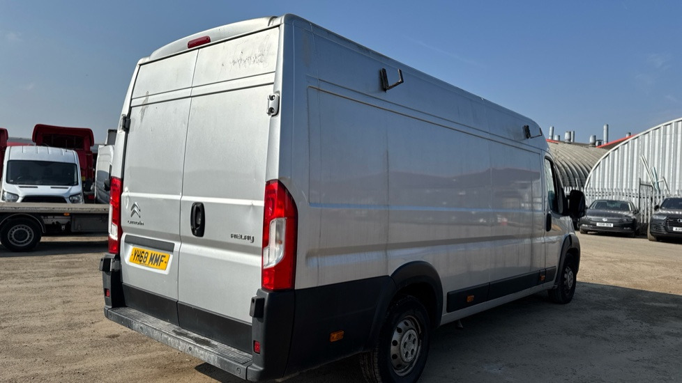 CITROEN RELAY 2.0 BlueHDi H2 Van 130ps Enterprise - כלי רכב מסחרי עם לוח: תמונה 4 CITROEN RELAY 2.0 BlueHDi H2 Van 130ps Enterprise - כלי רכב מסחרי עם לוח: תמונה 4