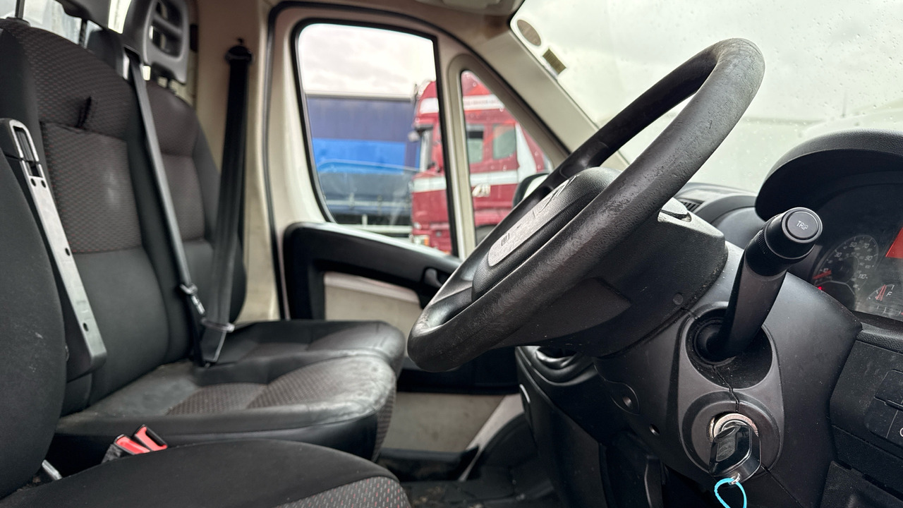 CITROEN RELAY 35 2.2 HDi 130ps - כלי רכב מסחרי מזהיר: תמונה 5 CITROEN RELAY 35 2.2 HDi 130ps - כלי רכב מסחרי מזהיר: תמונה 5